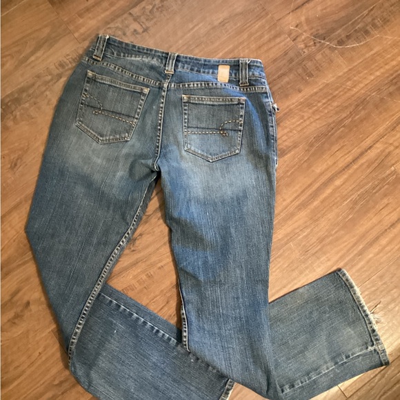 Maurice’s Morgan Boot Jeans Sz 7/8 Women’s Juniors Destroyed Distressed   #15 - Picture 3 of 6